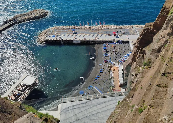 Myhome - Sorrento By The Sea-Beach